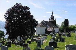 Foto av Leikanger kyrkje