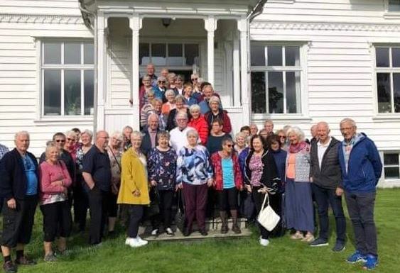 Foto frå kyrkjelydstur til Askvoll