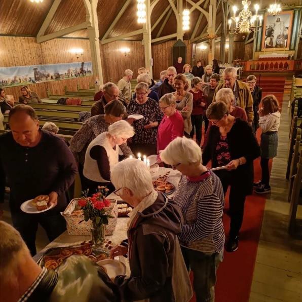 Foto frå medarbeiderfest i Stedje kyrkje.